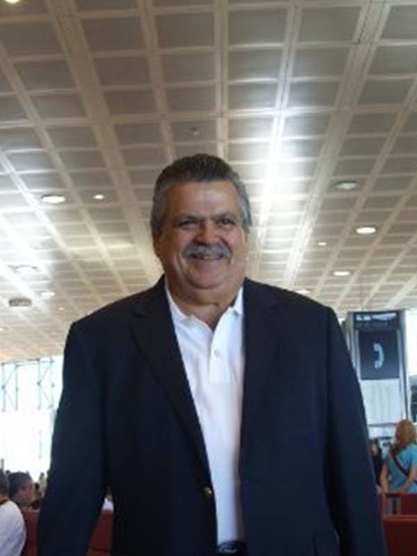 Profesor Rafael Llompart Todd